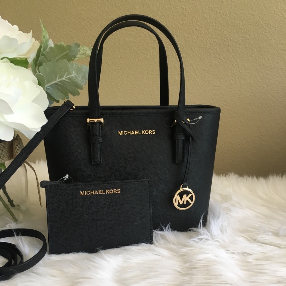 Last one❗️MK Carryall Tote/Crossbody&wallet - Picture 3 of 8